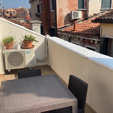 Apartment Residenza Al Volto Venice