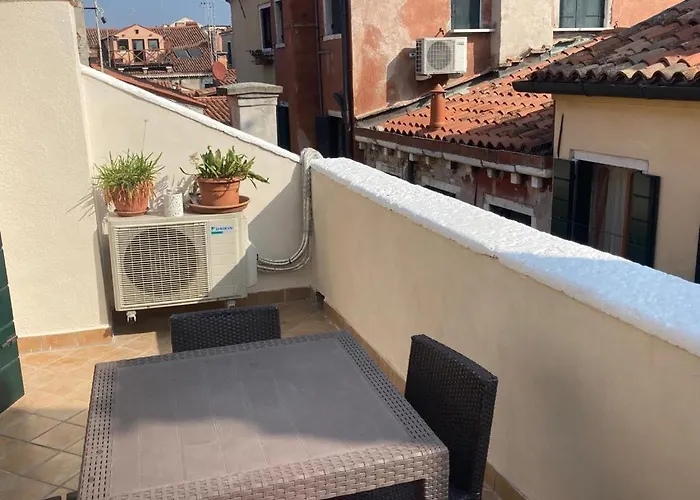 Апартаменты Residenza Al Volto Венеция